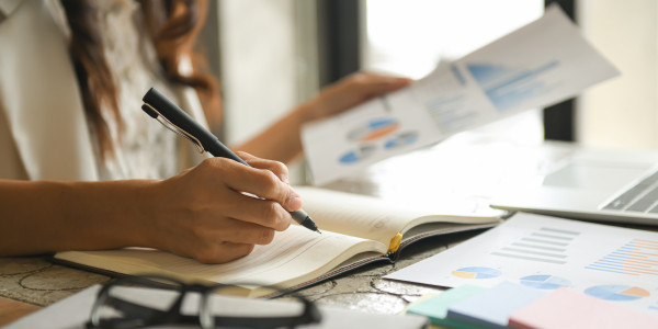 Financiación Hipotecaria para Empresas y Particulares Granada · Asesoramiento sobre tipos de financiación corporativa
