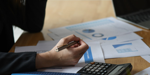 Financiación Hipotecaria para Empresas y Particulares Granada · Negociación con departamentos de riesgos corporativos